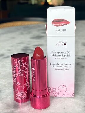 100% Pure Pomegranate Oil Moisture Lipstick in Black Rose